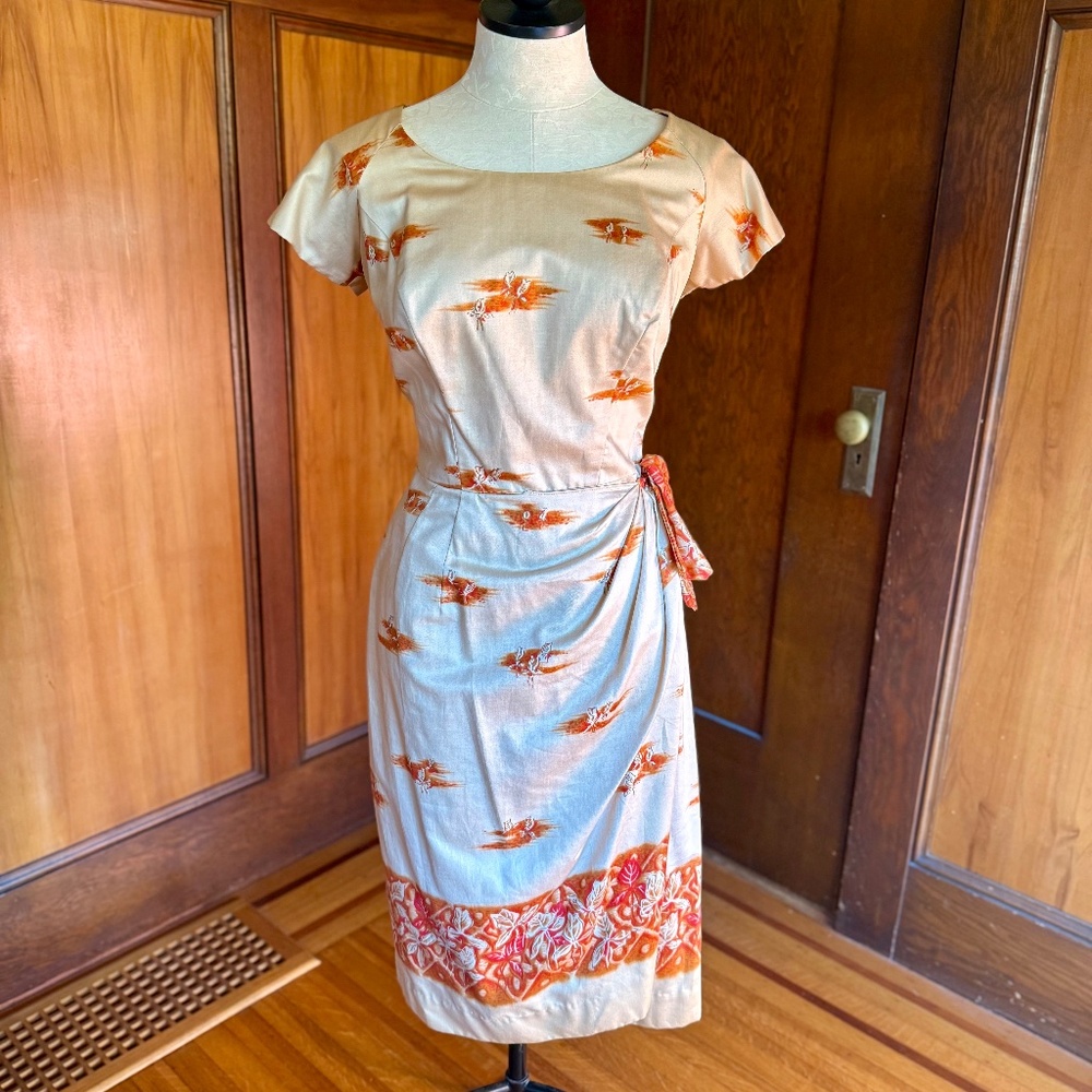 Vintage 50s 1950s Hawaiian Tiki Sarong Wiggle Dress, Beige White Orange, Medium